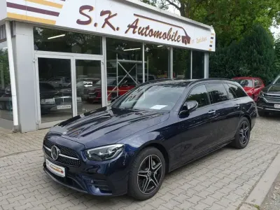 Gebraucht Mercedes E300 AMG 306 PS (225 kW) 2022 Blau Limousine