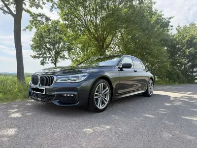 Gebraucht BMW 740 M Sport 320 PS (235 kW) 2019 Grau Limousine