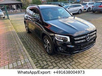 Mercedes GLB220