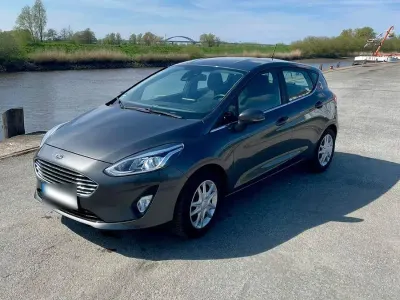 Usata Ford Fiesta Cool & Connect 86 CV (63 kW) 2018 Grigio Utilitaria