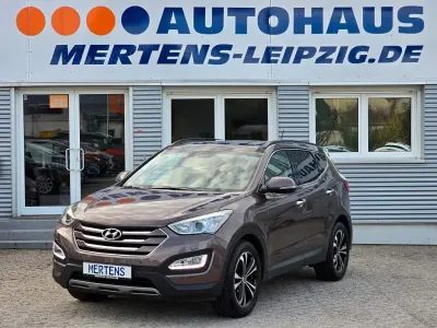 Gebraucht Hyundai Santa Fe Premium 197 PS (144 kW) 2014 Arabian mocha mineraleffekt SUV