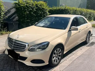 Gebraucht Mercedes E200 136 PS (100 kW) 2016 Andere farben Limousine