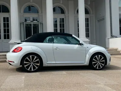 Używany VW Beetle Sport 160 KM (117 kW) 2014 Biały Hatchback