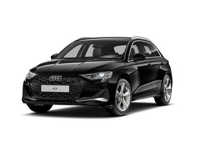 Mythosschwarz metallic Gebraucht 2025 Audi A3 Advanced Limousine | 31.100 € (Superpreis)