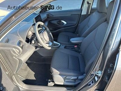 Toyota Yaris Hybrid