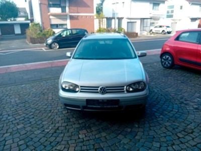 VW Golf V