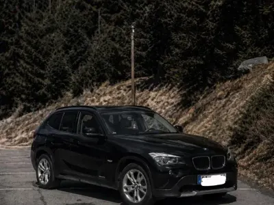 Gebraucht BMW X1 147 PS (108 kW) 2011 Schwarz SUV