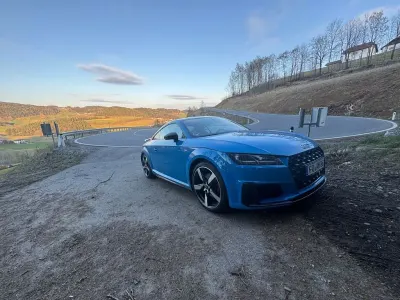 Używany Audi TT Sport 197 KM (144 kW) 2021 Niebieski Coupe