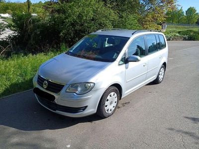 Usata VW Touran Conceptline 140 CV (102 kW) 2008 Argento Monovolume