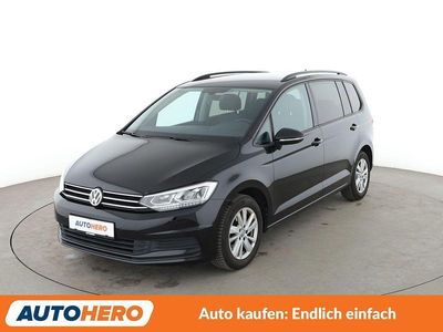 Schwarz Gebraucht 2019 VW Touran Comfortline Van / Kleinbus | 22.140 € (Fairer Preis)