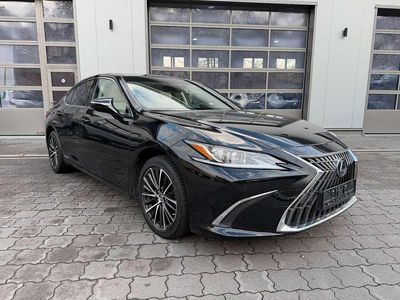 Gebraucht Lexus ES300 Executive Line 218 PS (160 kW) 2022 Onyxschwarz metallic Limousine