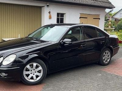 Mercedes E200