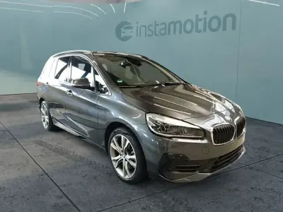 Gebraucht BMW 218 Gran Tourer Advantage 150 PS (110 kW) 2020 Schwarz Van / Kleinbus
