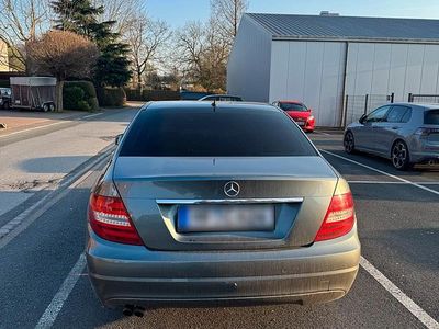 Gebraucht Mercedes 200 136 PS (100 kW) 2011 Grau Limousine