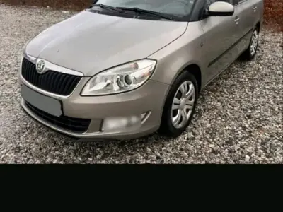 Gebraucht Skoda Fabia 75 PS (55 kW) 2010 Braun Kombi