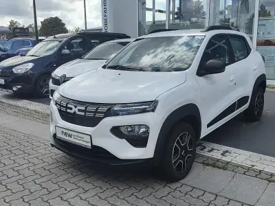 Usata Dacia Spring Essentiel 33 kW (45 CV) 2023 Bianco Utilitaria