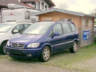 gebraucht Opel Zafira A Elegance 2,2 DTI, AHK, kein Tüv!!!