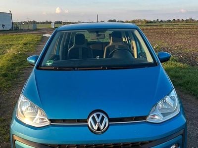Usata VW up! 60 CV (44 kW) 2017 Blu Utilitaria