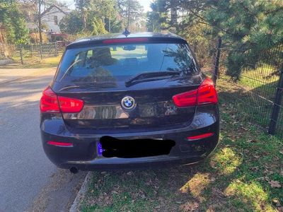 Gebraucht BMW 116 109 PS (80 kW) 2015 Schwarz Kleinwagen