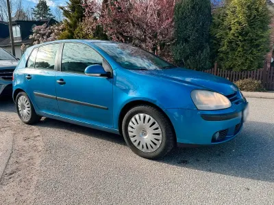 Używany VW Golf 115 KM (84 kW) 2005 Niebieski Minivan