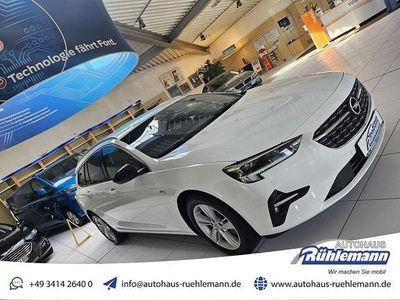 Jade weiss/arktis weiss Gebraucht 2022 Opel Insignia Kombi | 19.980 € (Fairer Preis)