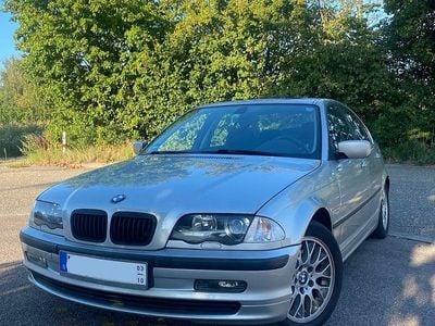 BMW 325