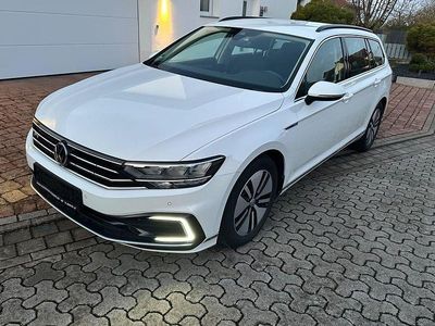 Gebraucht VW Passat GTE 218 PS (160 kW) 2020 Weiß Kombi