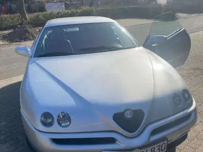 Gebraucht Alfa Romeo GTV 220 PS (161 kW) 1997 Silber Coupé