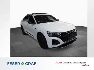 Gebraucht Audi Q8 Sportback e-tron S-Line 300 kW (408 PS) 2024 Gletscherweiß metallic SUV