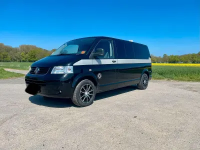 Gebraucht VW Multivan 131 PS (96 kW) 2008 Schwarz Van / Kleinbus