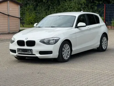 Gebraucht BMW 114 Sport Line 102 PS (75 kW) 2013 Weiß Kleinwagen