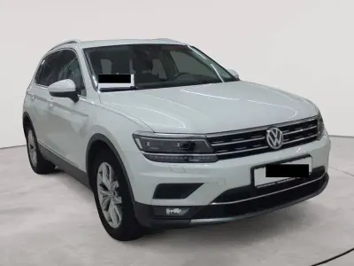 Gebraucht VW Tiguan Highline 150 PS (110 kW) 2020 Weiß SUV