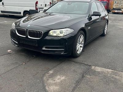 Schwarz Gebraucht 2014 BMW 520 Kombi | 6.790 € (Guter Preis)