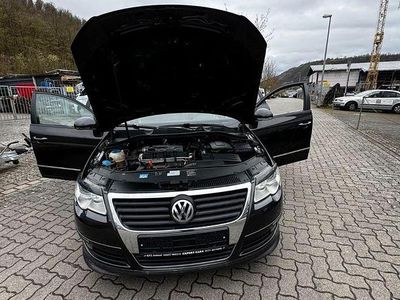 Gebraucht VW Passat R 140 PS (102 kW) 2005 Braun Limousine