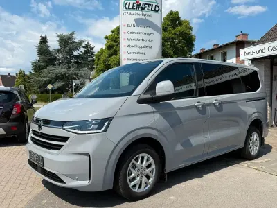 Neu VW Caravelle Style 150 PS (110 kW) 2026 Stonegrey Van