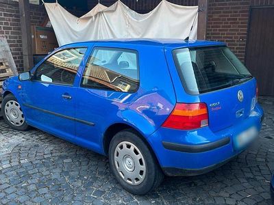 VW Golf IV