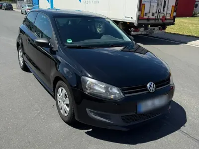 Gebraucht VW Polo 60 PS (44 kW) 2010 Schwarz Kleinwagen
