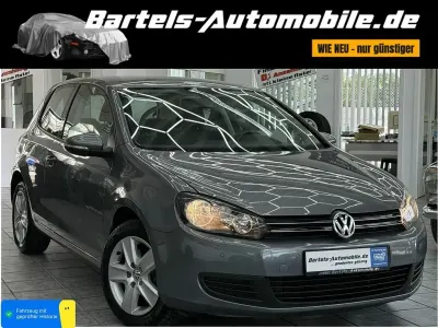 Gebraucht VW Golf VI Comfortline 122 PS (89 kW) 2010 United grey metallic Kleinwagen