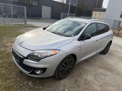 Gebraucht Renault Mégane GrandTour 110 PS (80 kW) 2013 Grau Kombi