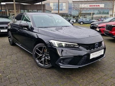Schwarz Gebraucht 2025 Honda Civic Advance Limousine | 34.980 € (Fairer Preis)