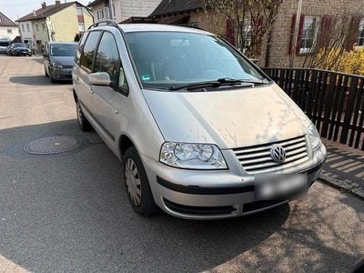 Gebraucht VW Sharan 115 PS (84 kW) 2001 Silber Van / Kleinbus