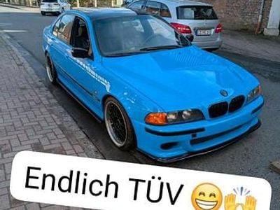 Second-hand BMW 523 200 CP (147 kW) 1998 Albastru Berlinǎ