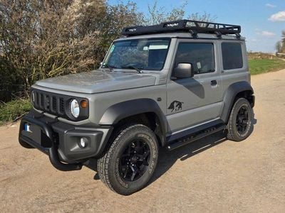 Gebraucht Suzuki Jimny 102 PS (75 kW) 2024 Grau SUV