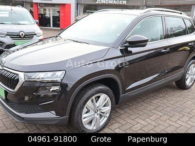 Neu Skoda Karoq Selection 150 PS (110 kW) 2026 Schwarz SUV