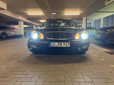 Mercedes E240