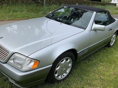 Usata Mercedes SL280 193 CV (141 kW) 1994 Argento Cabrio