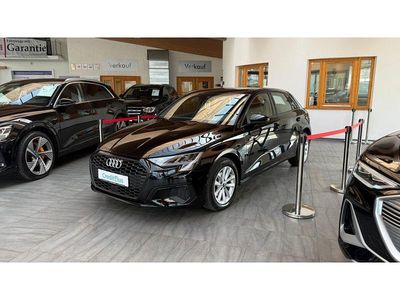 Gebraucht Audi A3 116 PS (85 kW) 2022 Brillantschwarz Limousine