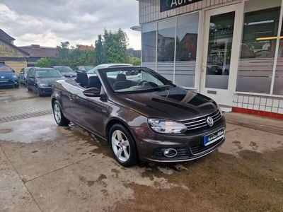 Gebraucht VW Eos Basis 140 PS (102 kW) 2011 Schwarz Cabrio
