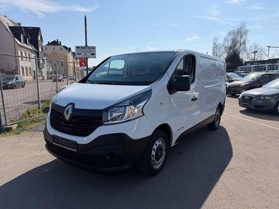 Gebraucht Renault Trafic Komfort 145 PS (106 kW) 2018 Weiß Van / Kleinbus
