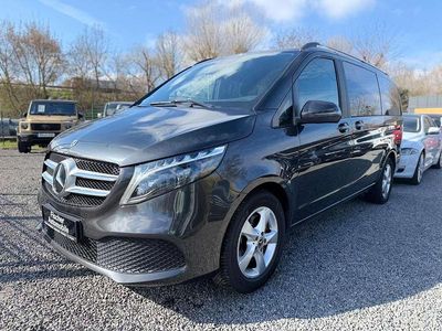 Gebraucht Mercedes V300 237 PS (174 kW) 2022 Schwarz Van / Kleinbus